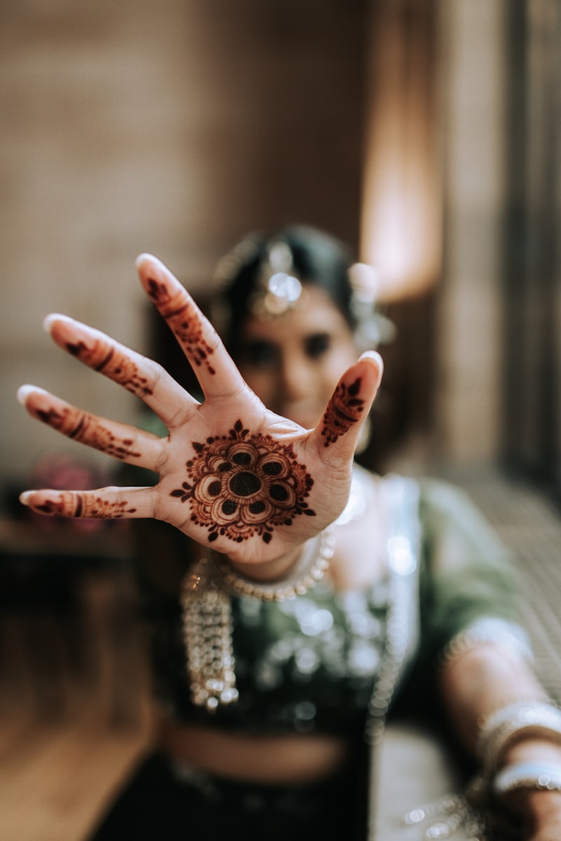 Henna - حناء